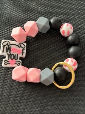 Pink & Black Puppy Charm Beaded Keyring Bracelet